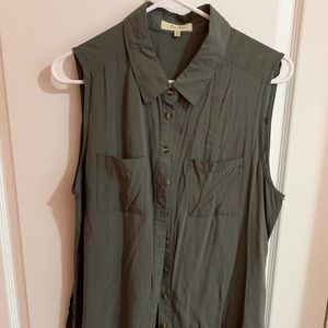 Cropped button up blouse